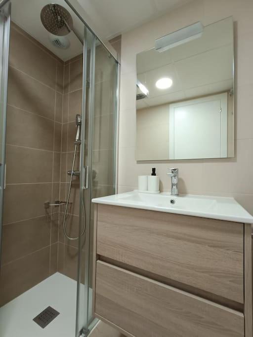 Nuevo Atico Toyo. Vistas Al Mar, Terraza, Solarium, Piscina, A/A, Wifi Y Garaje Apartment El Toyo Luaran gambar